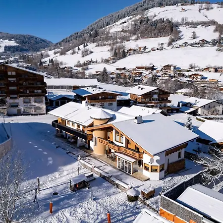 Daniela-1 By Interhome * ニーデラウ